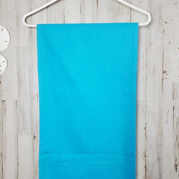 Seashell Embellished Table Runner Teal 14" x 70" - Picture 8 of 10